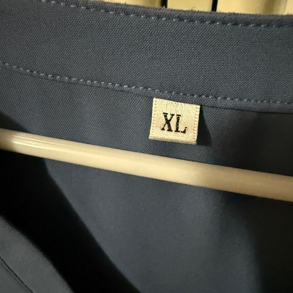 Gray/Blue V-Neck Work Top - XL (worn once!) - Picture 3 of 6